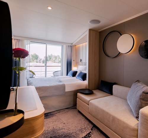Inside view of the cabins in categories B, C, and D with balcony on the A-ROSA SENA.
